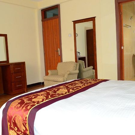 Abyssinia Guest House Addis Ababa Dış mekan fotoğraf