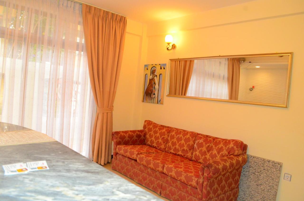 Abyssinia Guest House Addis Ababa Dış mekan fotoğraf