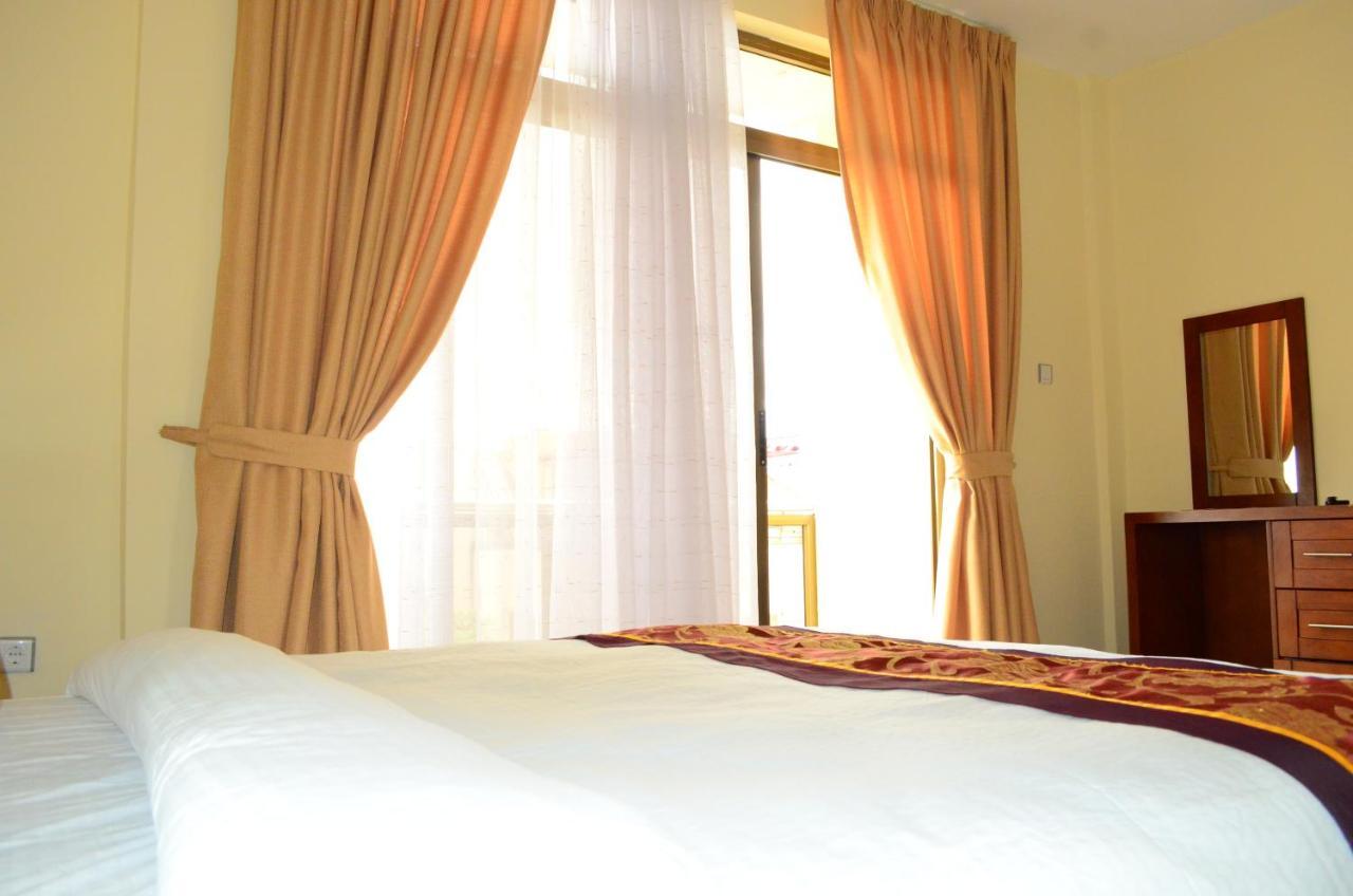 Abyssinia Guest House Addis Ababa Dış mekan fotoğraf