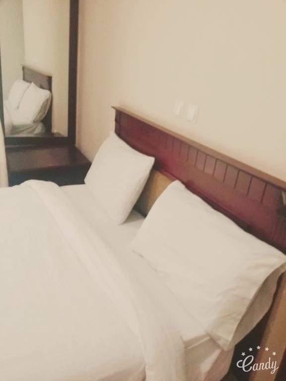 Abyssinia Guest House Addis Ababa Dış mekan fotoğraf
